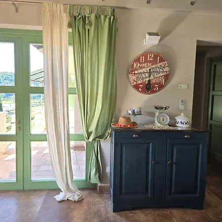 Il Pino - Charming With Pool